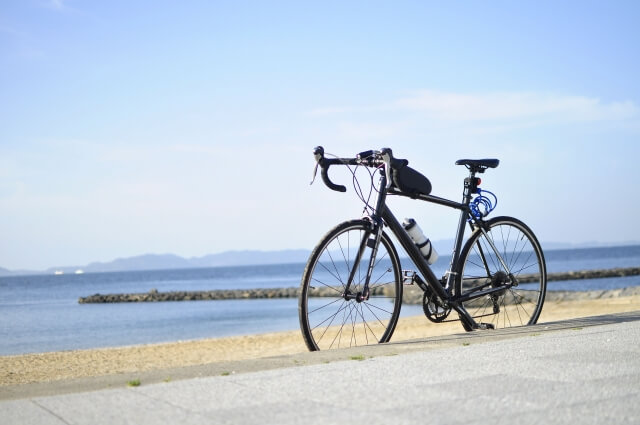 ロードバイクの防犯登録シールどこに貼る？見た目と防犯の両立法
