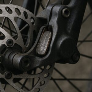 漕ぐと鳴る自転車チェーンの音